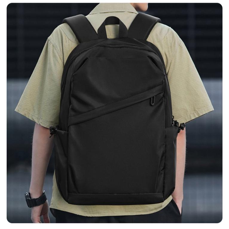 Travel Bag Daypack business Commute backpack ,20-35L Lightweight, College shool Back Pack with 15 inch laptop compartment , Black/Black camouflage