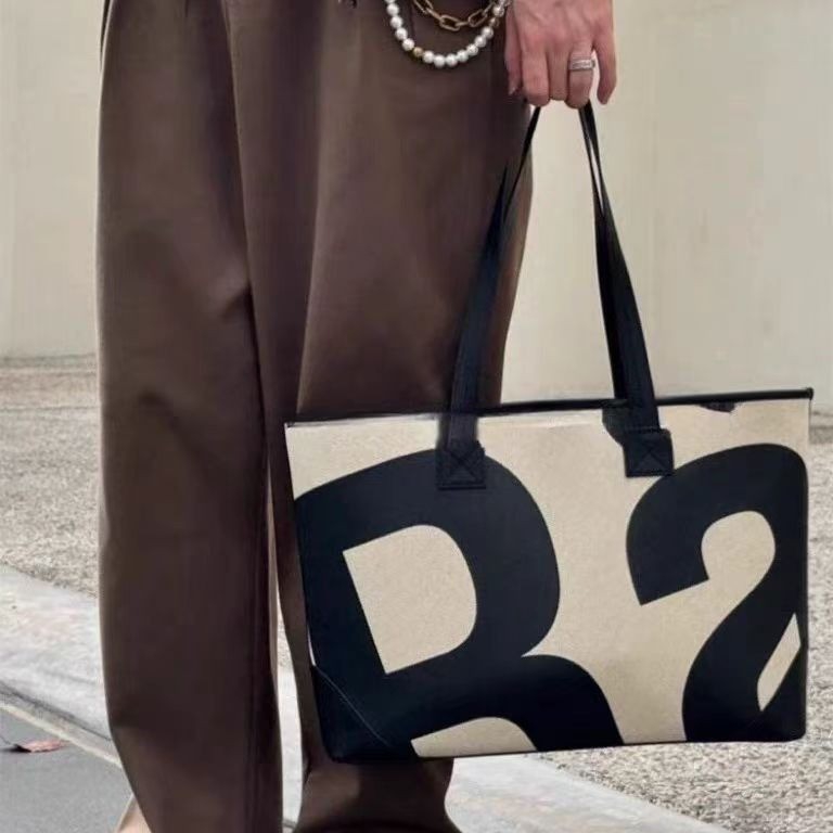 Women Shoulder bag,Oxford cloth, for Daily Commute Black and white